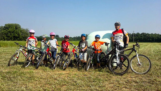 Corso di mountainbike per bambini con ASD Emissioni Zero