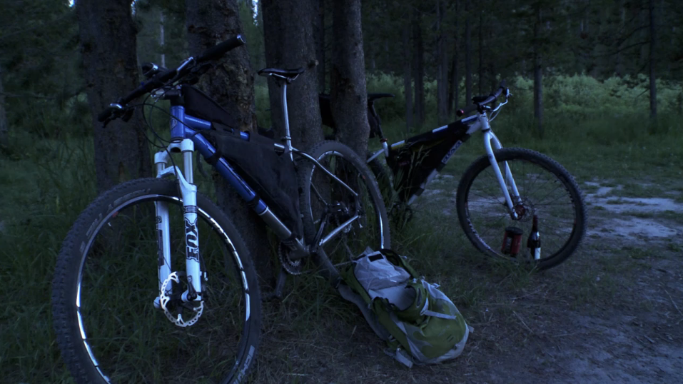La vision di Salsa: Overnighter and Bikepacking