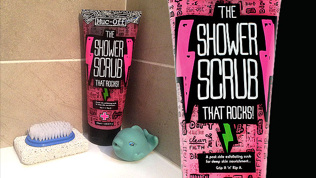 Accessori biker: Muc-Off  // Shower Scrub | La nostra valutazione