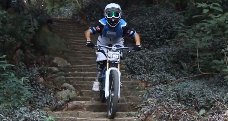 Never give up. La storia di Adolfo Almarza