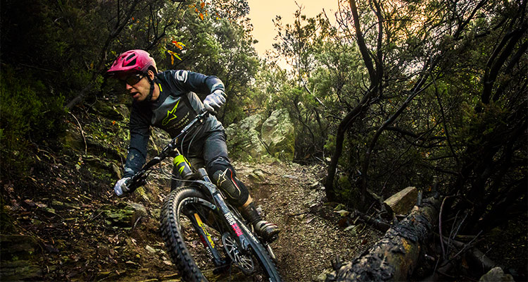 Jerome Clementz e Jon Cancellier, test delle ruote SRAM a Finale Ligure