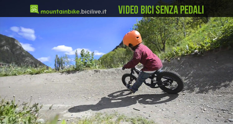 Video bici senza pedali: a 3 anni come girano!