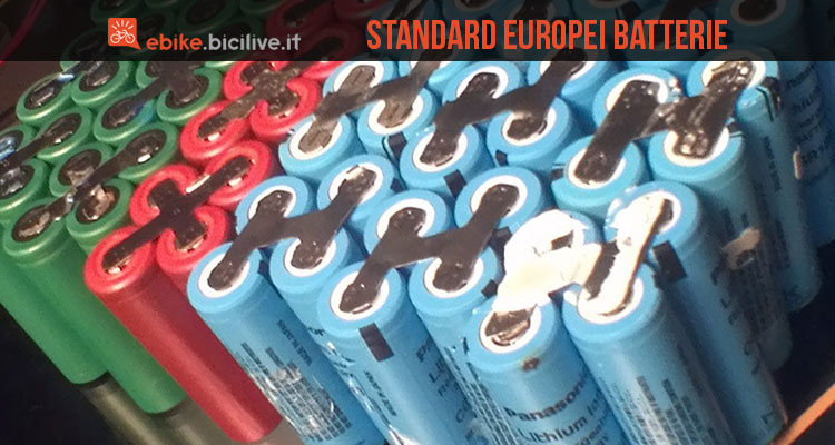L’Unione Europea fissa nuovi standard per le batterie per bici elettriche