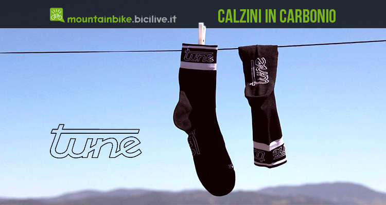 Carbon-Socks: da Tune arrivano le calze al carbonio