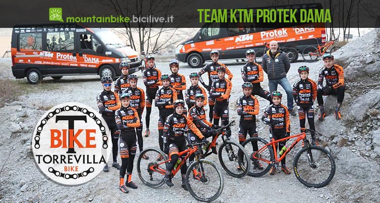 Team KTM Protek Dama: 20 rider per un 2018 al top