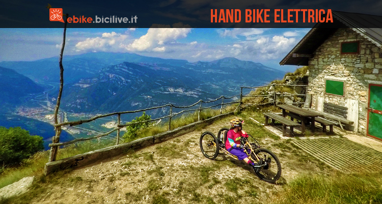 La hand bike elettrica a tre ruote di Daniela Preschern e il suo sogno avverato