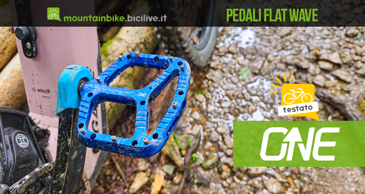 Test pedali MTB flat OneUp Wave: l’onda che dà grip